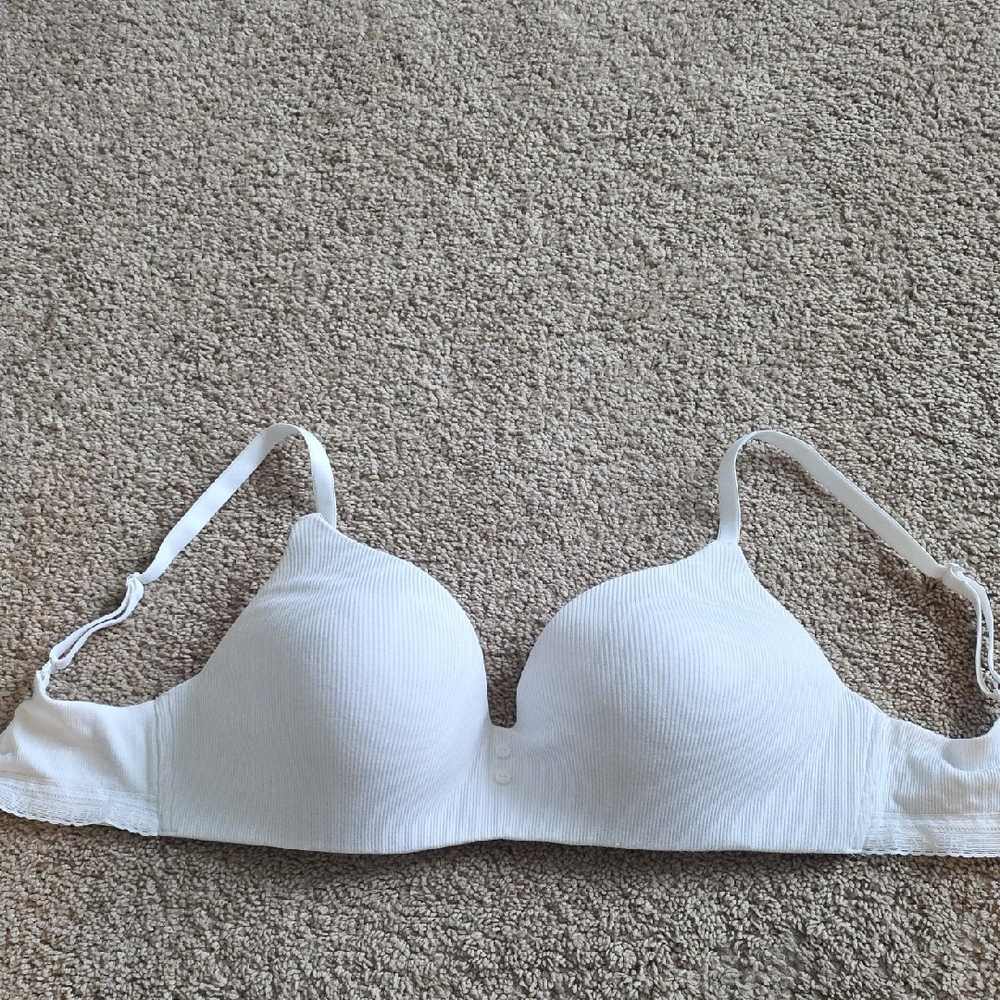 Victorias Secret T-shirt White Ribbed Bra 34DDD